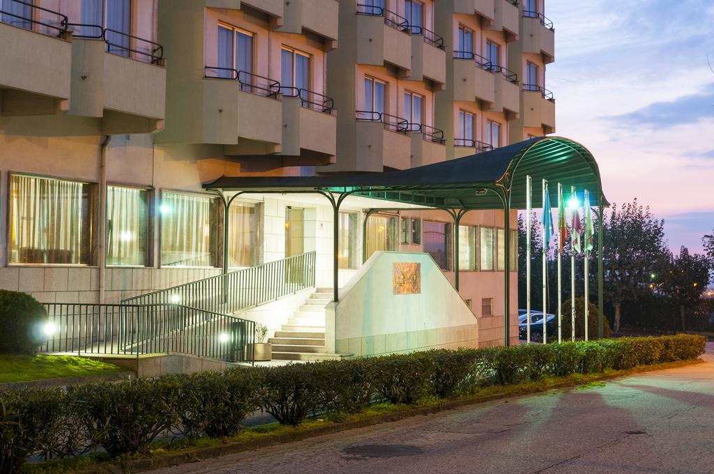 Agua Hotels Nelas Parq Экстерьер фото
