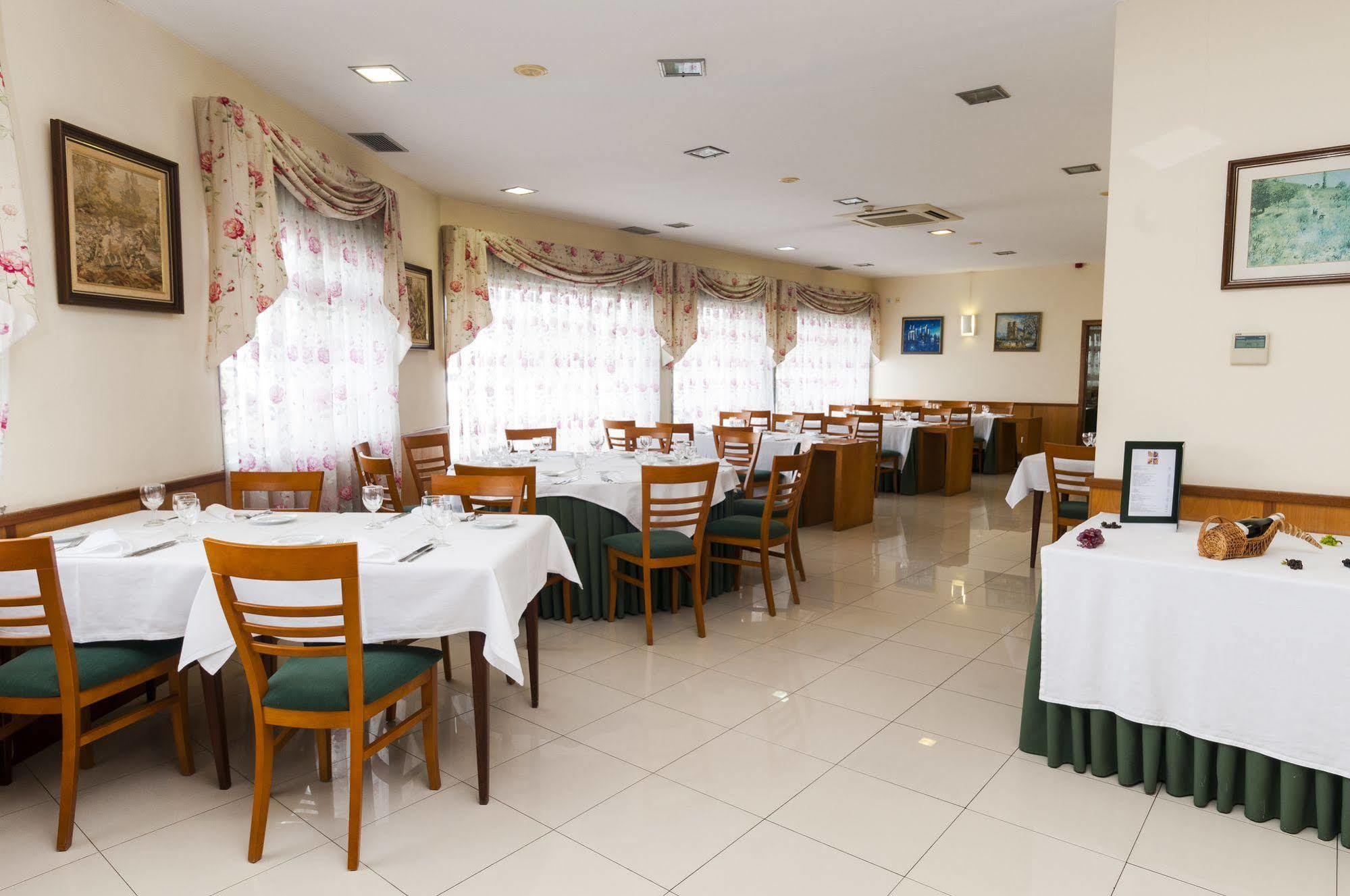 Agua Hotels Nelas Parq Экстерьер фото